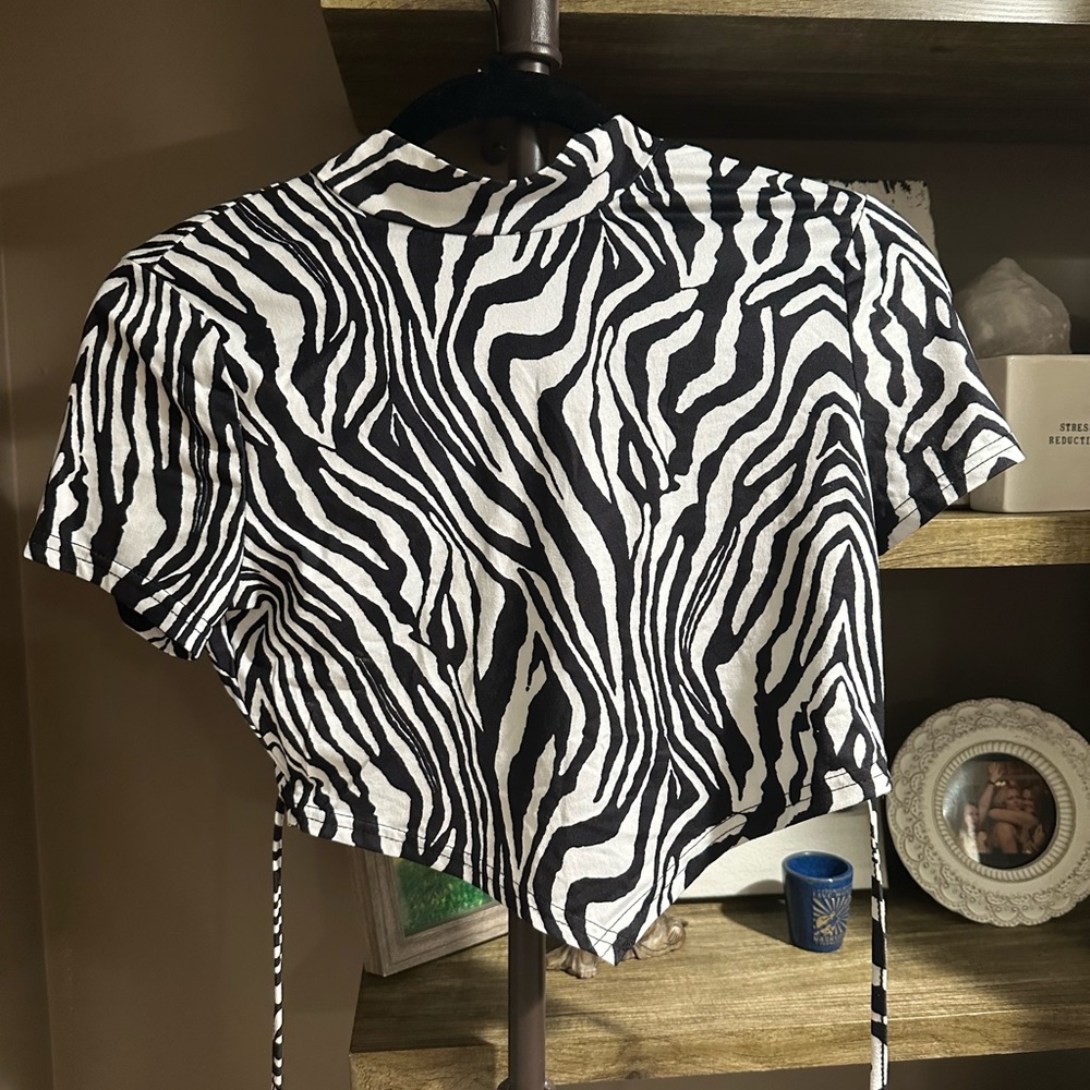 Open back SHEIN zebra crop top! Size medium ; worn once!